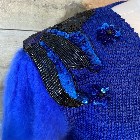 Vintage Nordstrom women’s sweater in size x-small - Picture 5 of 11